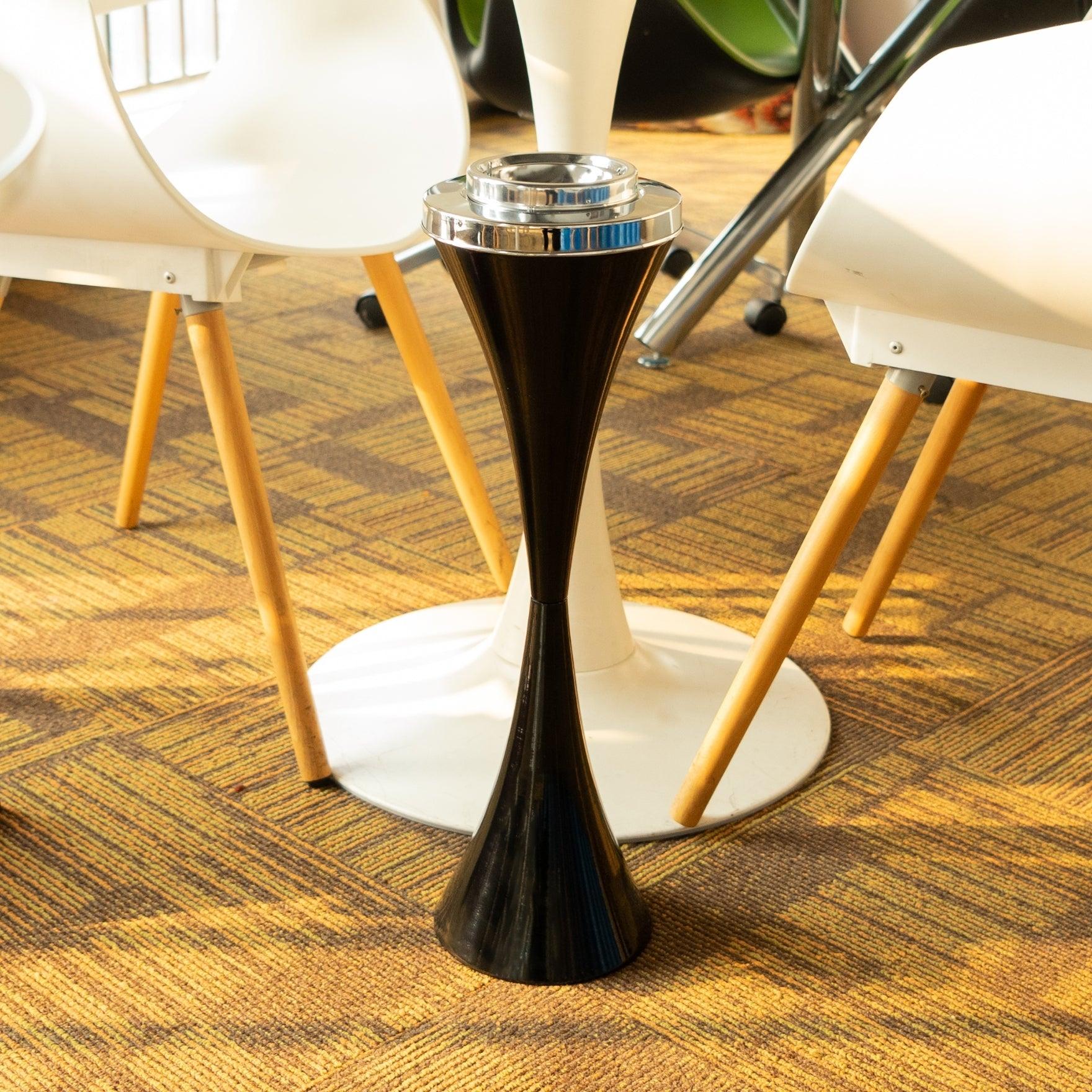 Black Stainless Steel Floor Standing Ashtray Receptacle with Lid for Office - Beamnovaus.com